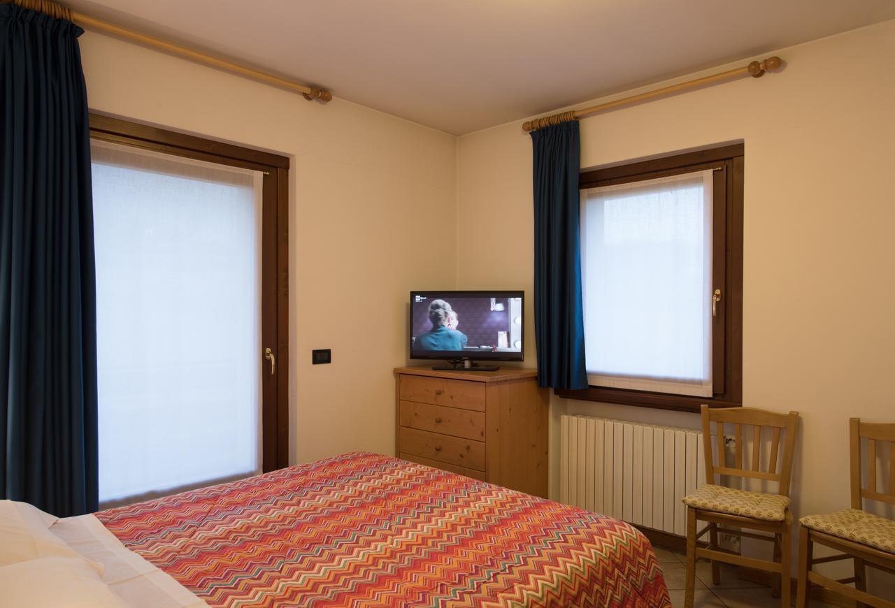 Casa Le Rondini Daire Valdisotto Dış mekan fotoğraf